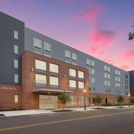 La Quinta Inn & Suites By Wyndham Chattanooga Downtown/South Exterior photo