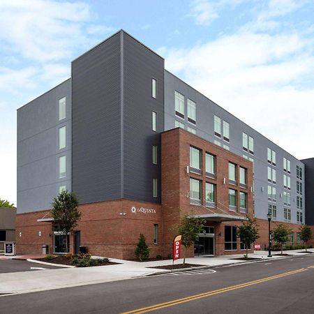 La Quinta Inn & Suites By Wyndham Chattanooga Downtown/South Exterior photo